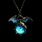 Волшебный кулон.